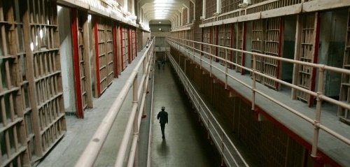 150 ans de prison pour un homme ayant violé des adolescentes en Russie