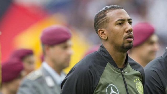 Boateng bedankt sich bei Merkel für ihre Gauland-Kritik