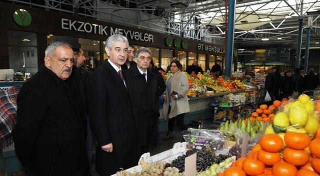 `Bazarda qiymətlər çox bahadır` - Əli Əhmədov