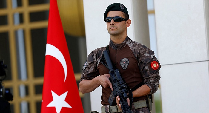 Türkei: Wieder Autobomben nahe Polizeirevier - mehrere Tote, weit über 100 Verletzte