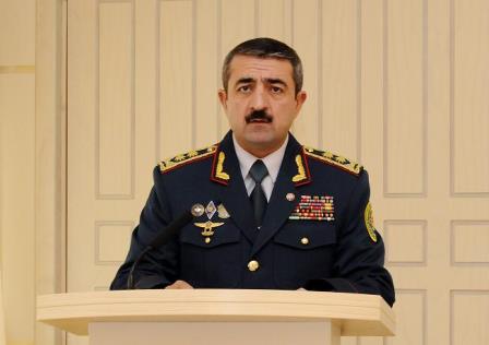 Generallar görüşüb