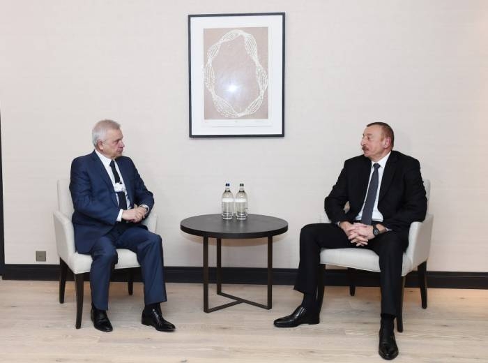 President Aliyev meets with LUKOIL president
