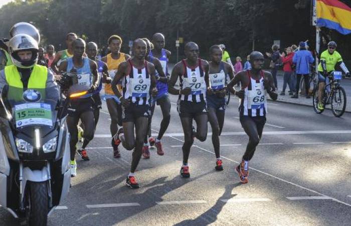 Marathon unter zwei Stunden: Eliud Kipchoge scheitert knapp