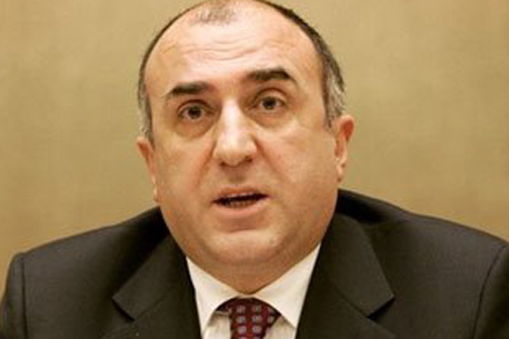 "Azerbaiyán apoya un diálogo constructivo"-Mammadyarov