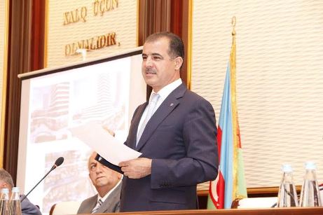 Elmar Vəliyev hesabat verdi Elmar Vəliyev hesabat verdi