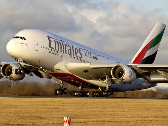 Emirates bestellt Boeing-Jets für 15 Milliarden Dollar
