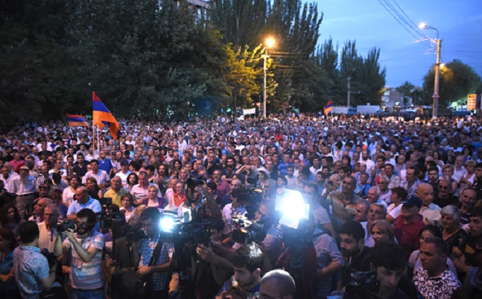 March kicks off from Yerevan’s Khorenatsi street to police building - PHOTOS, LIVE