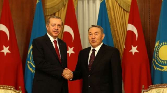 Nazarbayev Ərdoğanla görüşə gedir