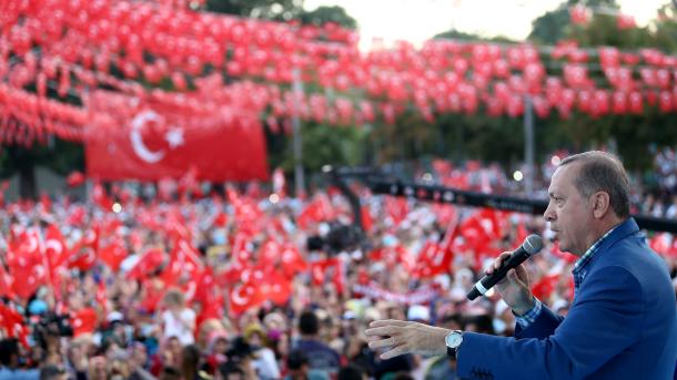 Erdogan: “Turquía no se rinde a las organizaciones terroristas“