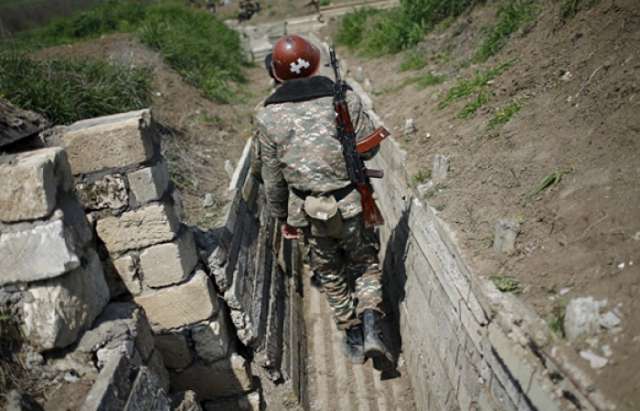 Armenischer Soldat wurde in Berg-Karabach als Folge des Vergeltungsfeuers getötet