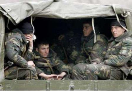 Ermənistan ordusunda intihar şousu
