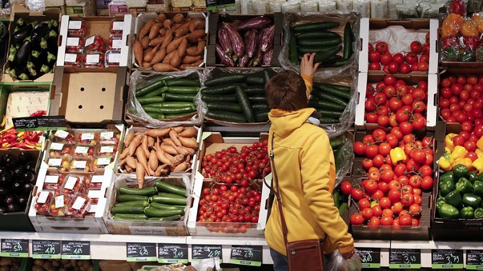 Deutsche fordern Kontrolle der Nahrungsmittelkonzerne