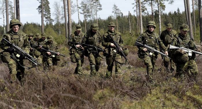 Estonia baraja participar en la coalición anti-Daesh