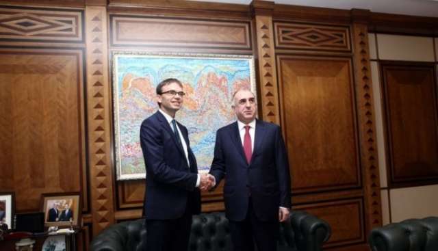 Azerbaijani, Estonian FMs hold meeting in Baku 
