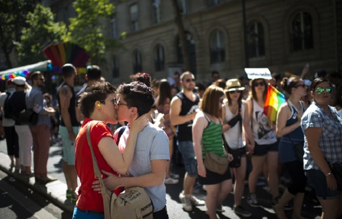 Etats-Unis: Les femmes plus souvent bisexuelles que les hommes?