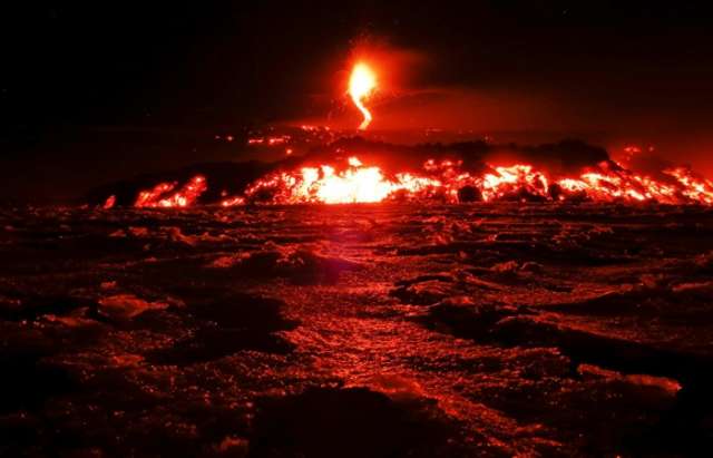 At least 10 people injured in Mount Etna eruption