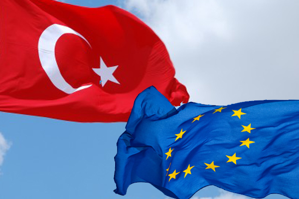 Turquie:  l`UE appelle à un "retour rapide à l`ordre constitutionnel"