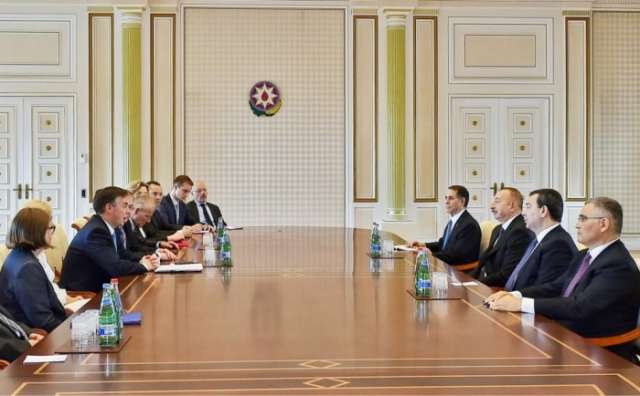 Ilham Aliyev receives European Parliament delegation 