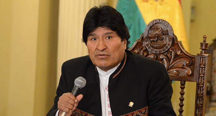 Evo Morales denuncia en Bruselas "enclaustramiento" de Bolivia