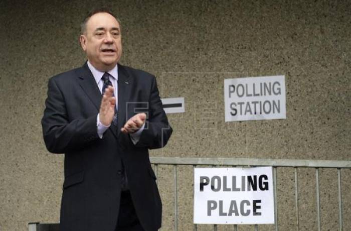 El exministro principal escocés Alex Salmond pierde su escaño