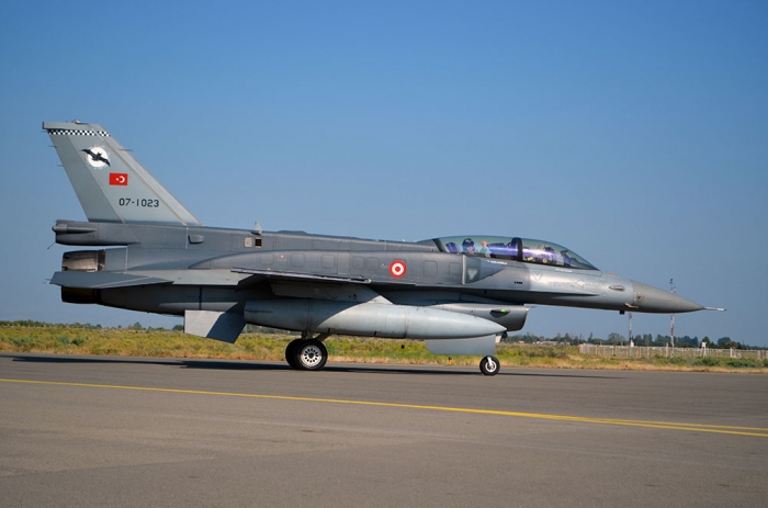 F-16 Fighter aircrafts of Turkish Air Force participating in "TurAz Qartalı-2017" exercises arrive in Azerbaijan - PHOTOS
