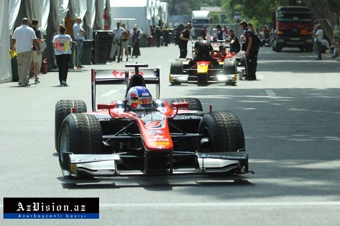 "Formula-1"in ikinci gününə start verilir