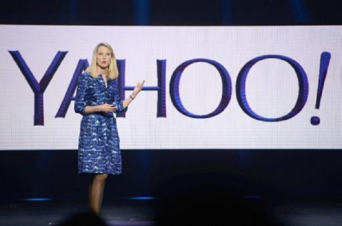 Yahoo stemmt sich mit Jobstreichungen und Umbau gegen Krise