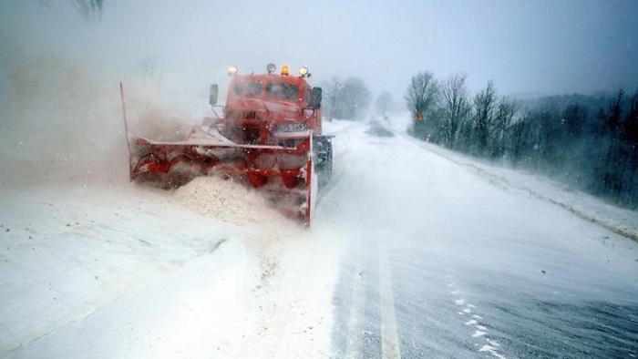 Wintersturm bringt Schneefall und Orkan