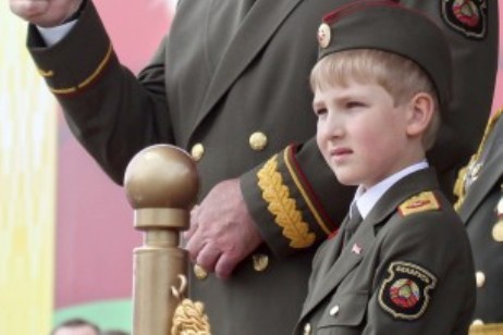 Prezidentin oğlu Ali Baş Komandan formasında - FOTO