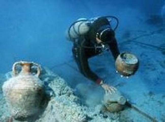 Food jars of Sassanid dynasty uncovered in Persian Gulf