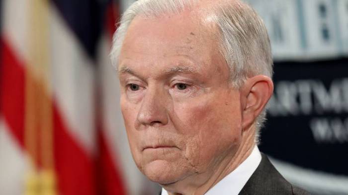 Etats-Unis: le ministre de la Justice témoigne au Congrès sur la Russie