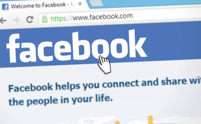 Facebook Back in Service After Second Outage