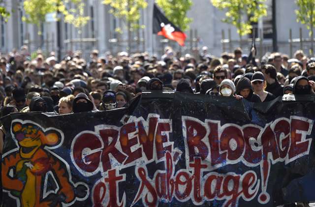 French government to force through labor reform without parliament vote