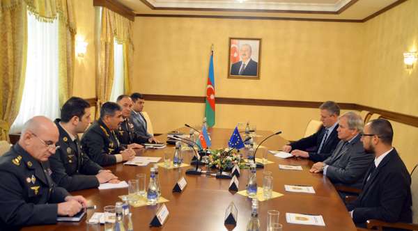 Azerbaijani defense minister meets with PACE rapporteur on Nagorno-Karabakh conflict