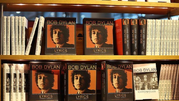 Nobelpreis-Juror deutet Kritik an Dylan an