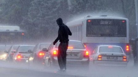 Yol polisindən sürücülərə hava xəbərdarlığı