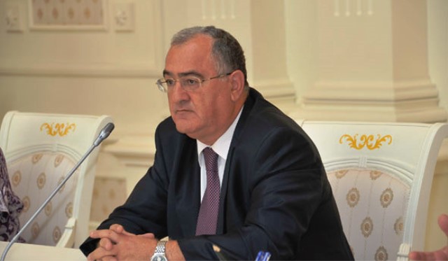 Ali Məhkəmənin sədri nöqsanlardan danışdı