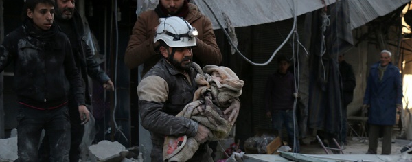 Qui sont les casques blancs syriens, favoris pour le prix Nobel de la paix