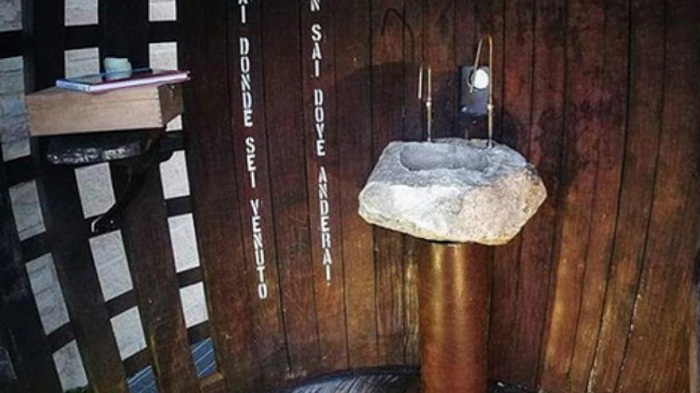 En Italie, une fontaine propose en permanence du vin gratuit