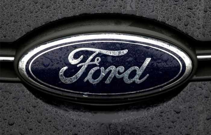 Ford to recall 5,798 luxury cars in China over faulty airbags