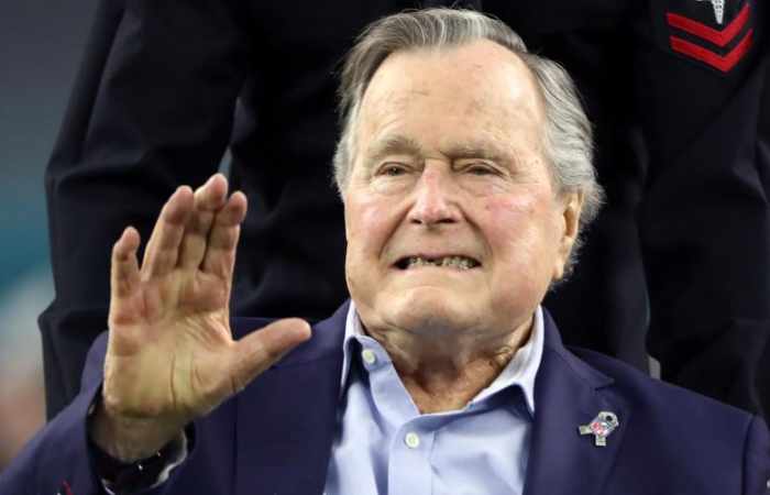 Former US president George H.W. Bush hospitalized again