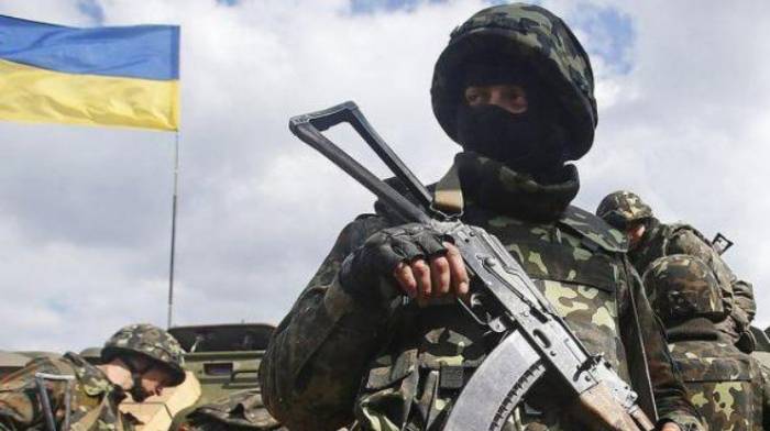 Ukraine: cinq tués, dont quatre soldats ukrainiens, dans l'est
