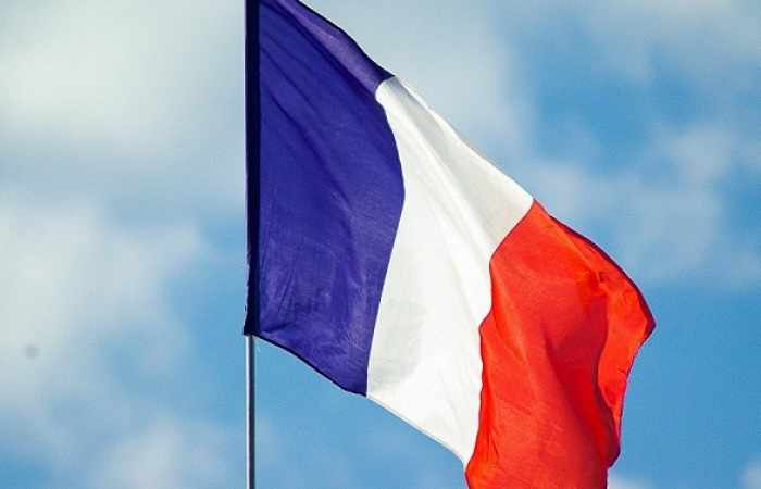 Macron y Le Pen pasan a la segunda vuelta de las presidenciales de Francia