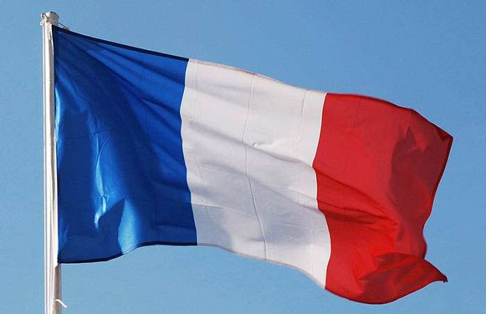 La France propose d'organiser la rencontre des présidents azerbaïdjanais et arménien