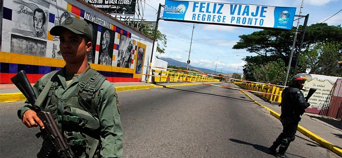 Colombia pide evitar cruces masivos al reabrirse frontera/