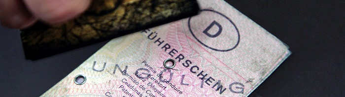 Millionen sollen Führerschein früher umtauschen