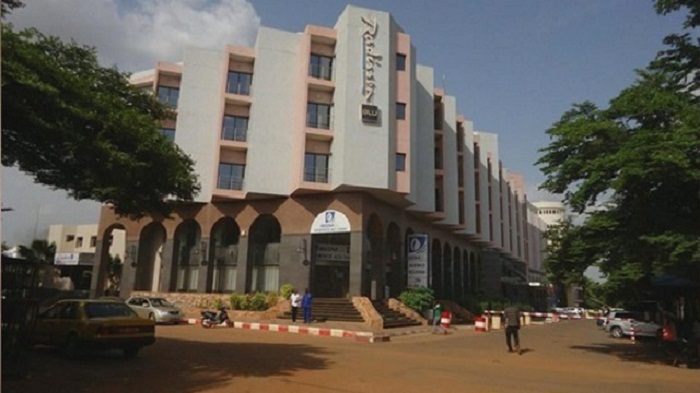 Fusillade au Radisson de Bamako: 170 otages retenus par deux assaillants