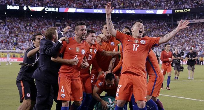 Seleccionado de Chile parte hacia Rusia para jugar Copa Confederaciones de fútbol