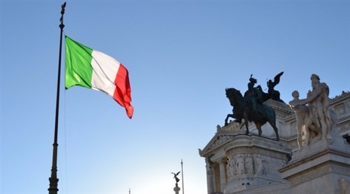 شمال إيطاليا يجري استفتاءين بشأن الحكم الذاتي