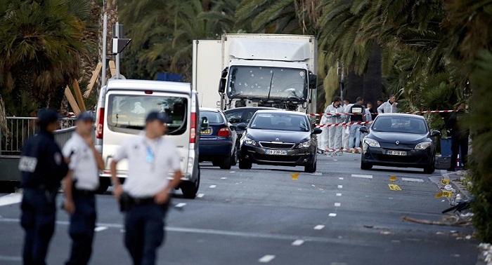 Attentat de Nice: quatre personnes interpellées en garde à vue